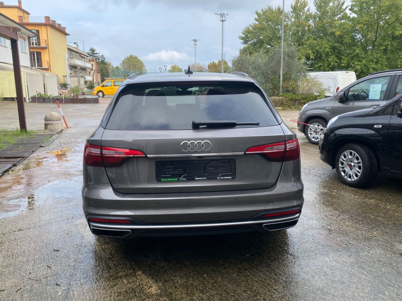 Audi A4 Avant 35 TDI S tronic Business - Samsaru's Car Outlet