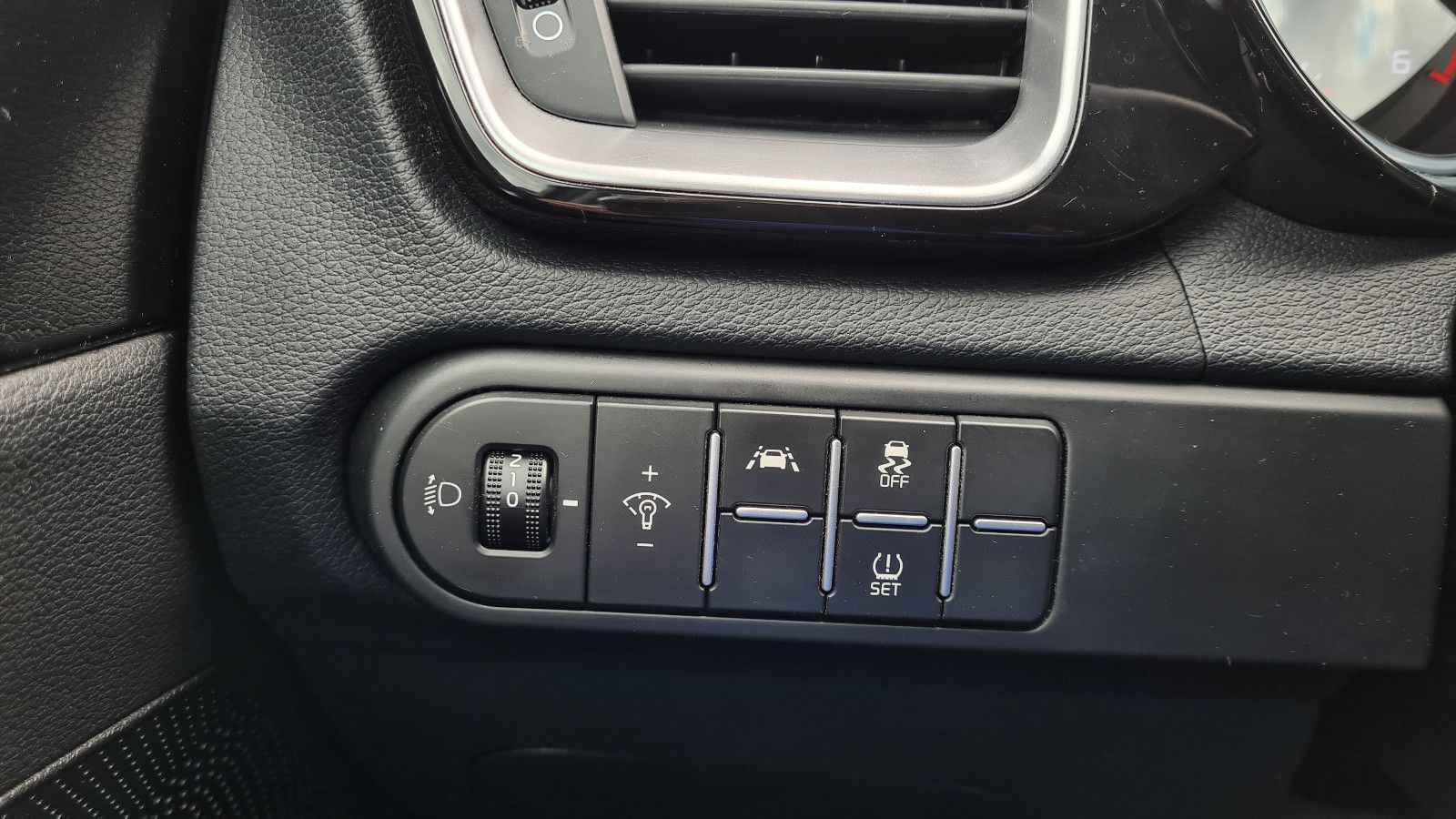 Kia cee'd Sportswagon 1.6D Vision Aut. - Samsaru's Car Outlet