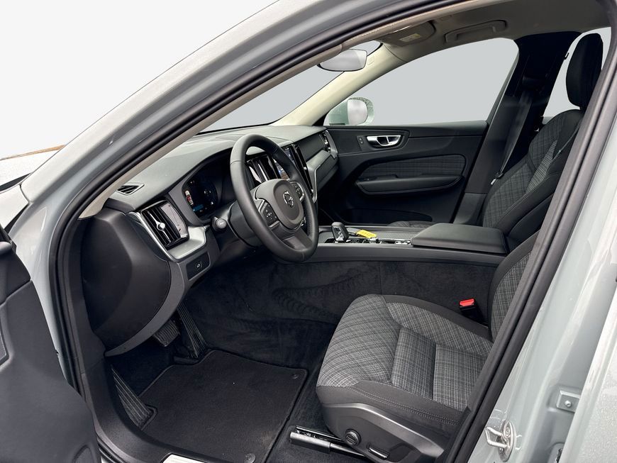 Volvo XC60 B5 B AWD Core