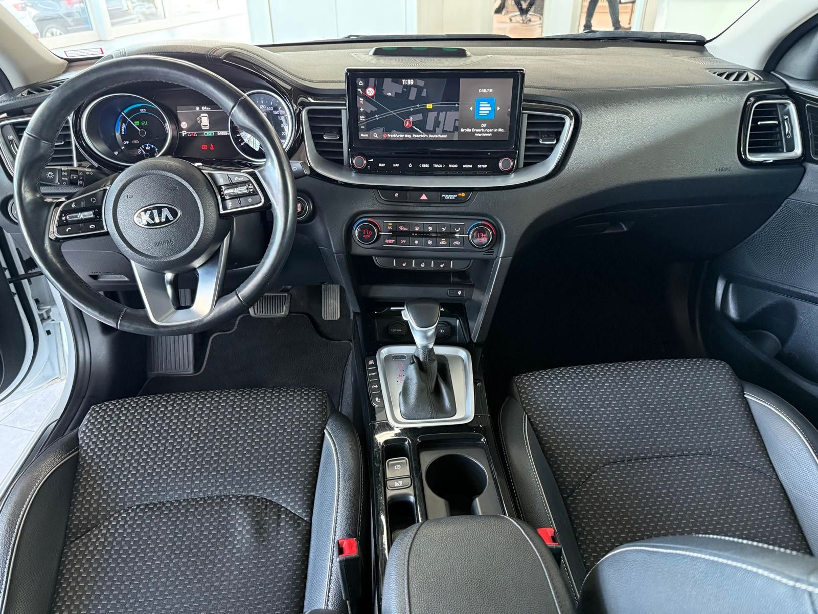 Kia cee'd Sportswagon Plug-in Hybrid Spirit - Samsaru's Car Outlet