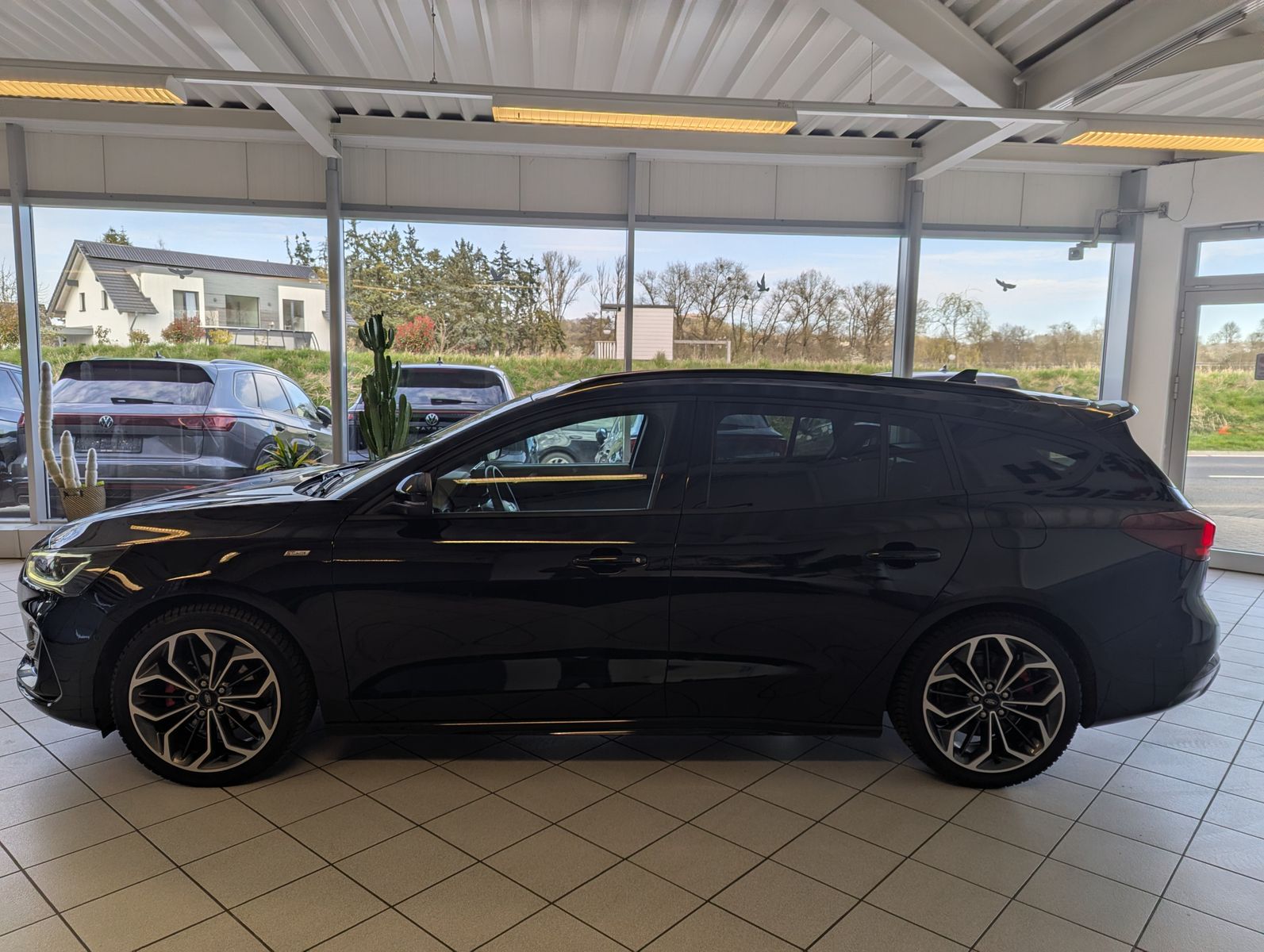 Ford Focus 1.0 ST-Line X Styling Matrix B&O Pano 18"