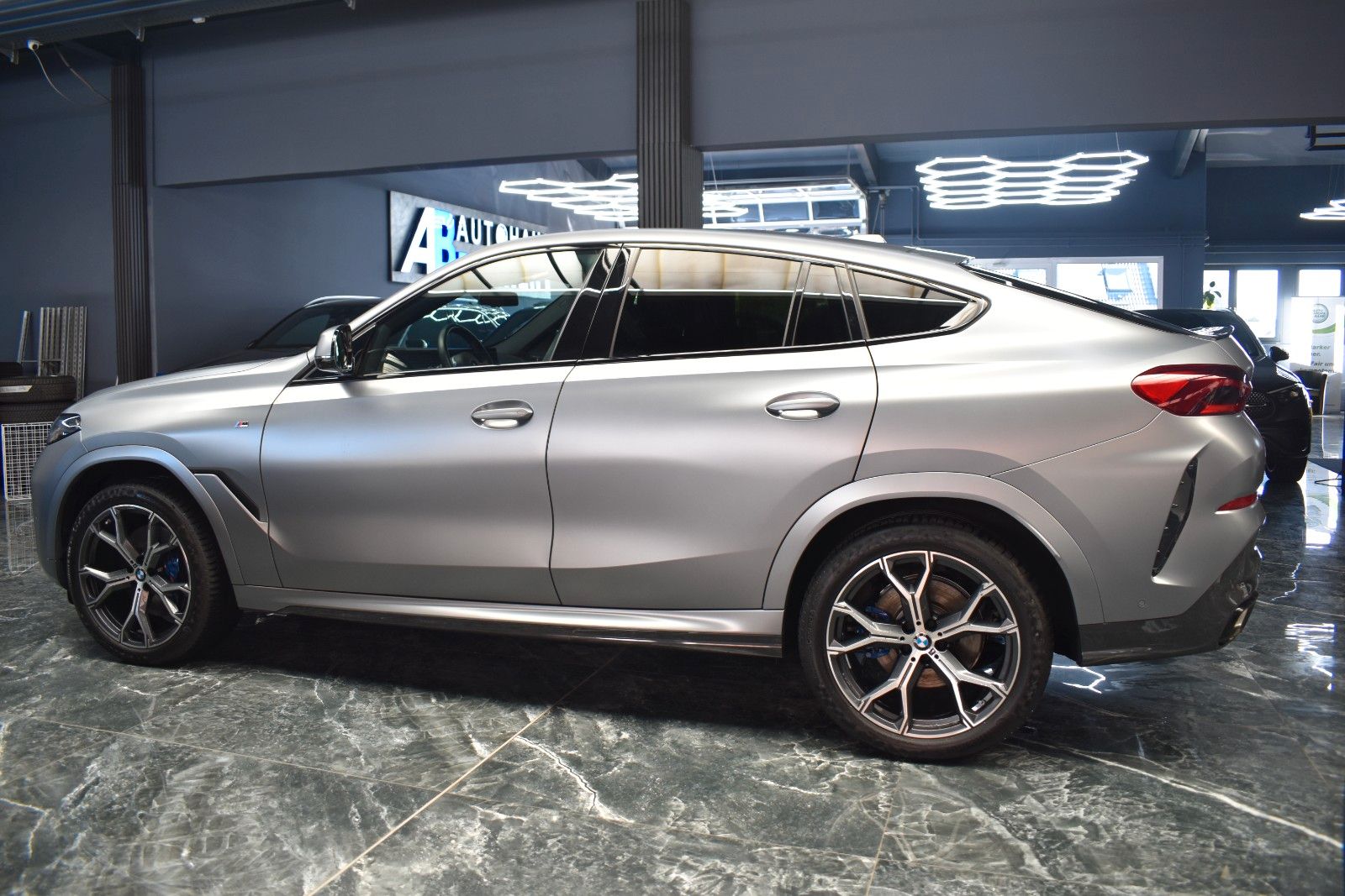 BMW X6 30 d xDrive M SPORT*FROZEN*ICONIC GLOW*KAMERA