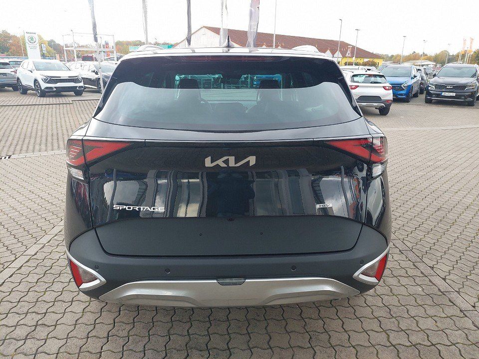 Kia Sportage Vision 1.6T Hybrid Komfort 2WD - Samsaru's Car Outlet