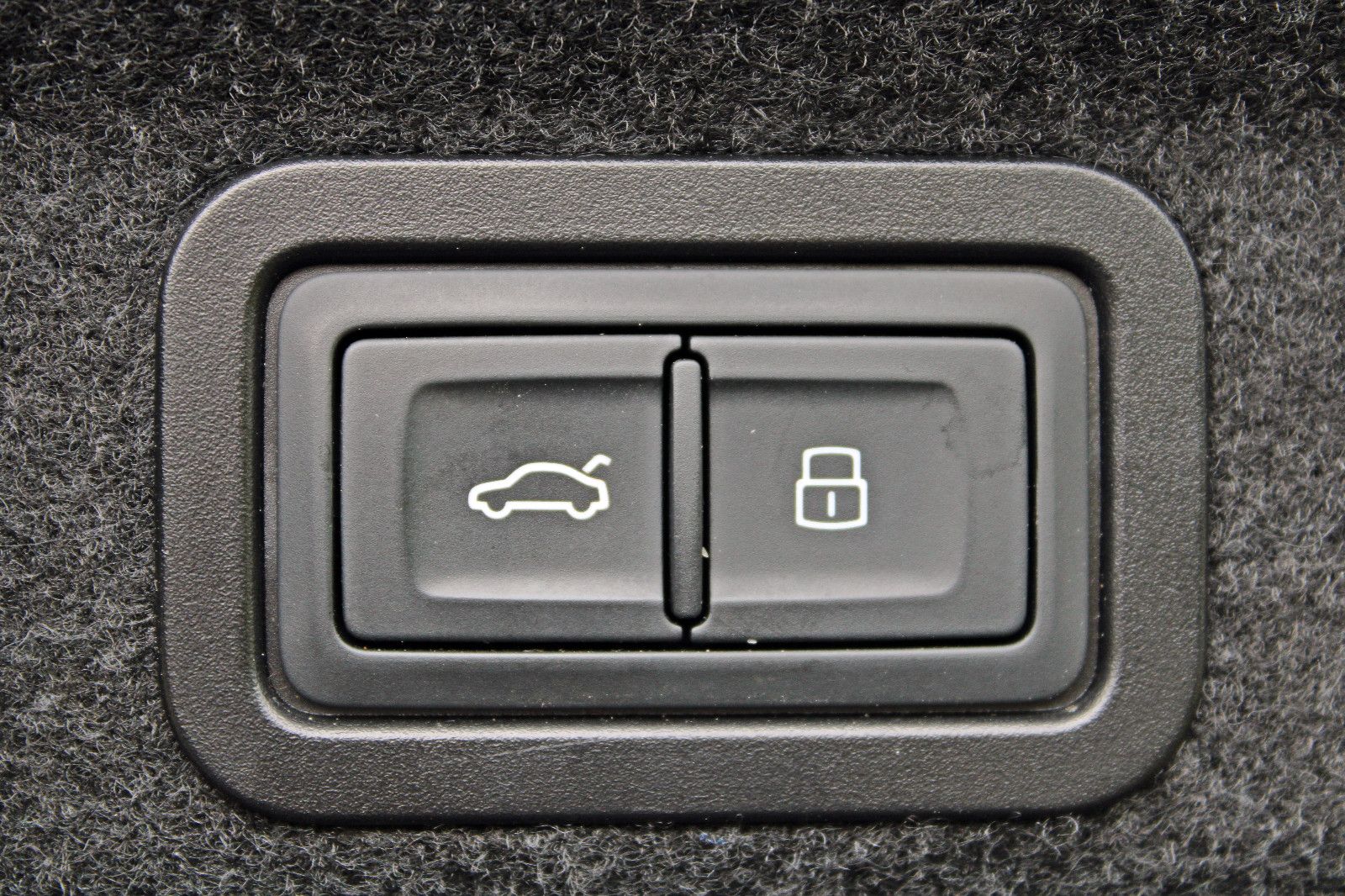 Audi A6 Lim. 40TDI qu MEMORY KAMERA ACC TOUR VC NAV+