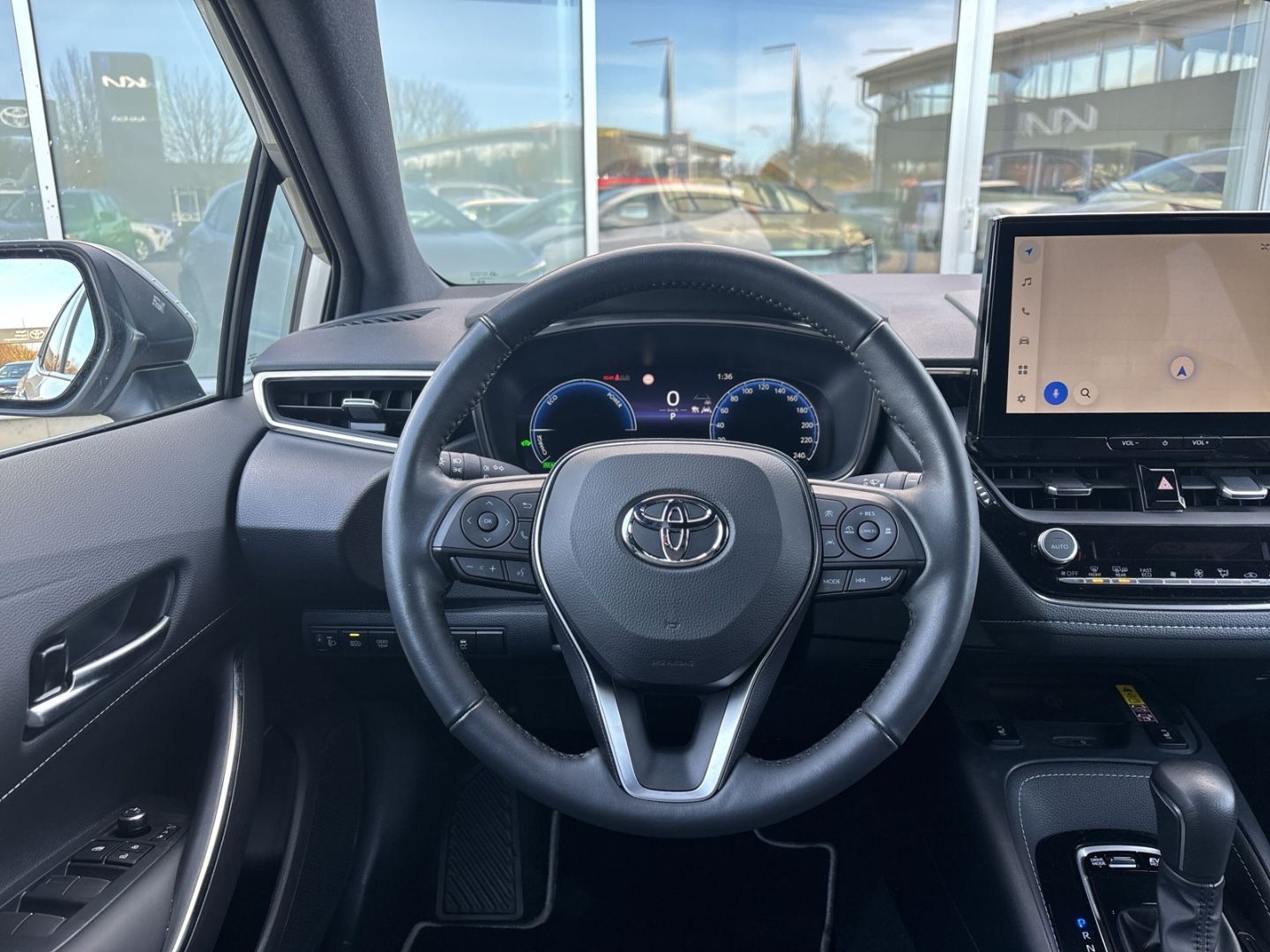 Toyota Corolla Navi Digitales Cockpit LED ACC Apple Car