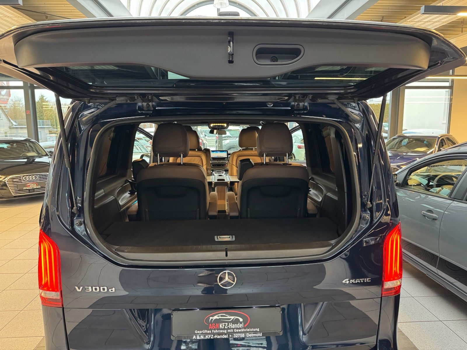 Mercedes-Benz V 300 d AVANTGARDE EDITION Lang