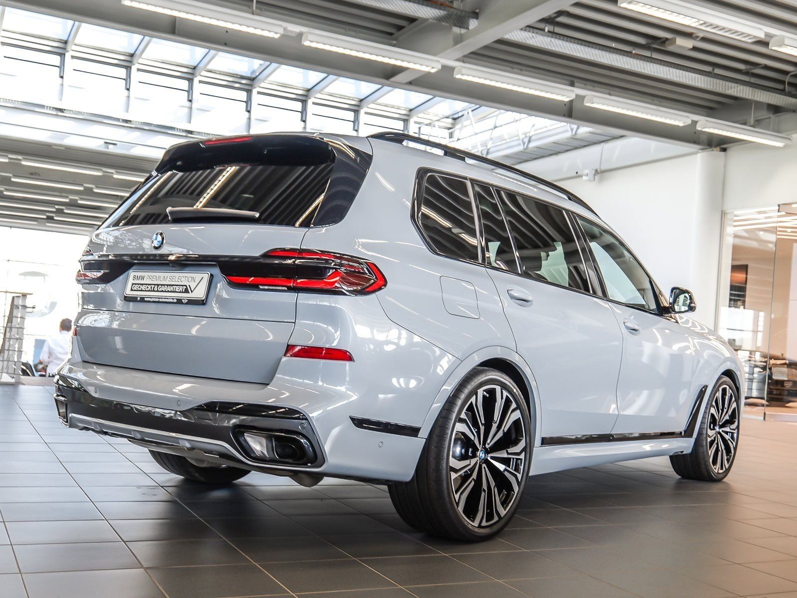 BMW X7 xDrive40d M Sport HUD PANO ACC AHK RFK NAVI