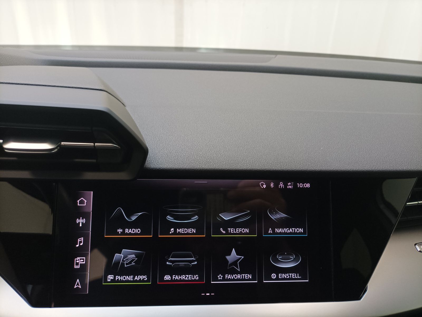 Audi A3 45 1.4 TFSI e S Line|Navi|V. Cockpit|PDC|LED