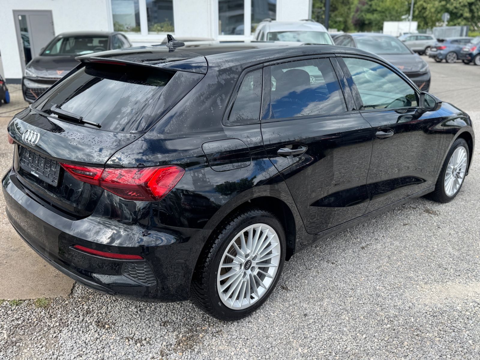 Audi A3 Sportback 35 TFSI Automatik - Samsaru's Car Outlet