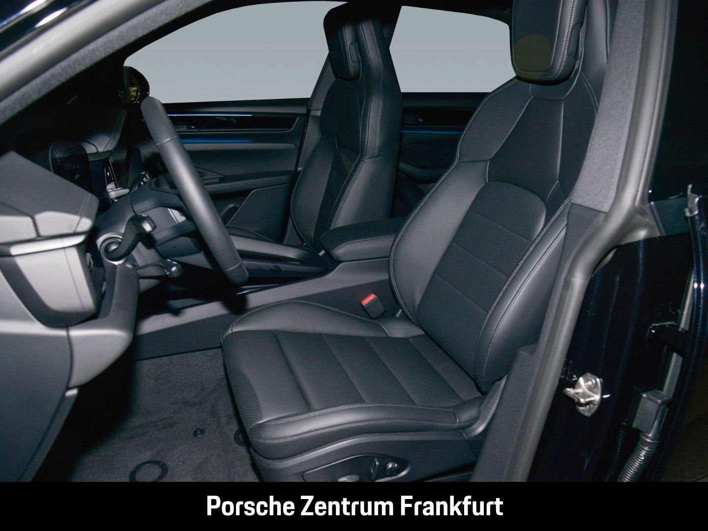 Porsche Macan 4 Surround-View InnoDrive LED-Matrix