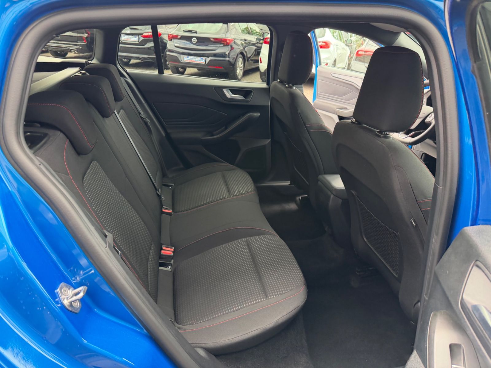 Ford Focus Turnier 1.5TDCI ST-Line AUTOMATIK*ACC*NAVI