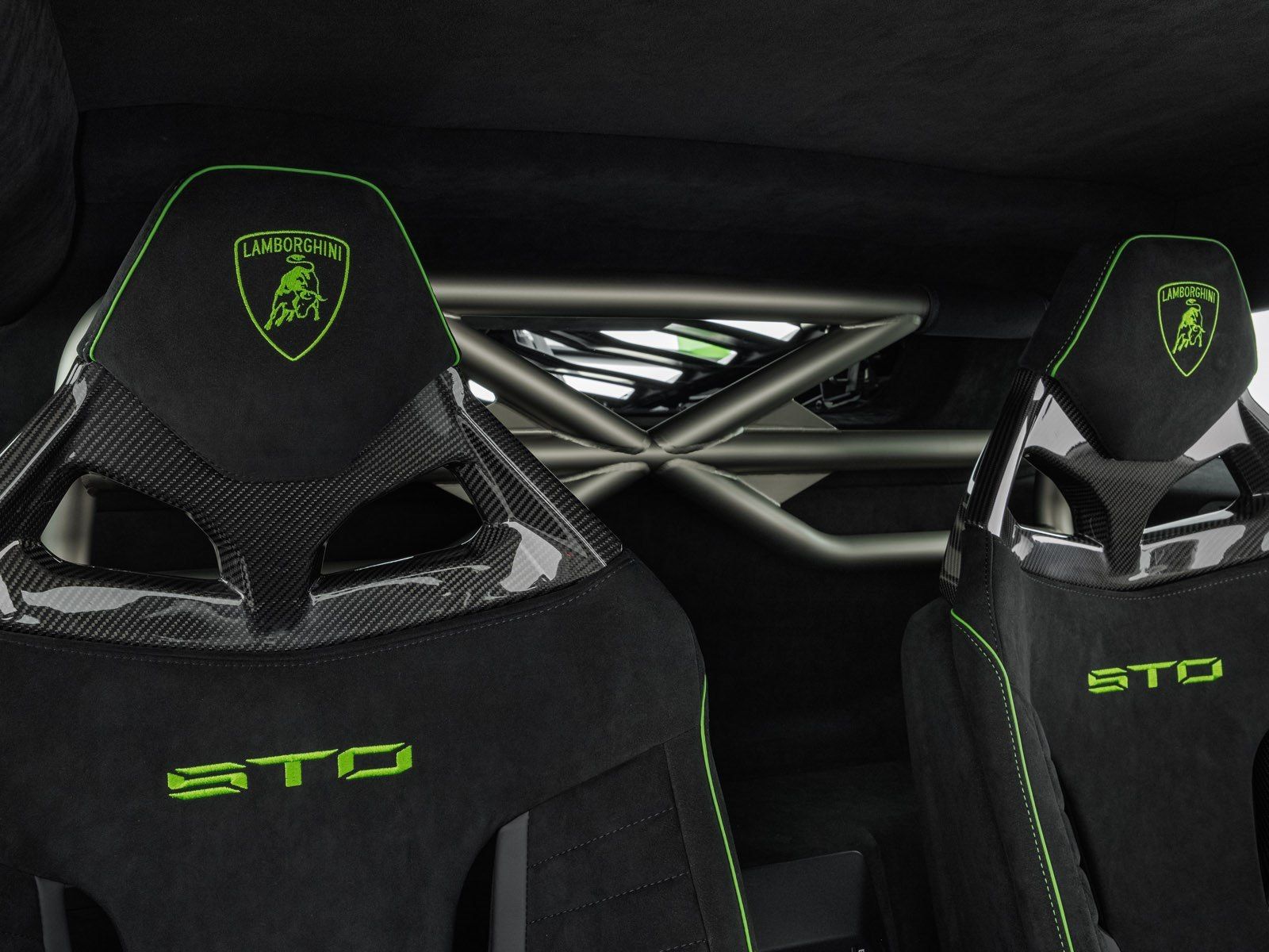 Lamborghini Huracán STO - Samsaru's Car Outlet