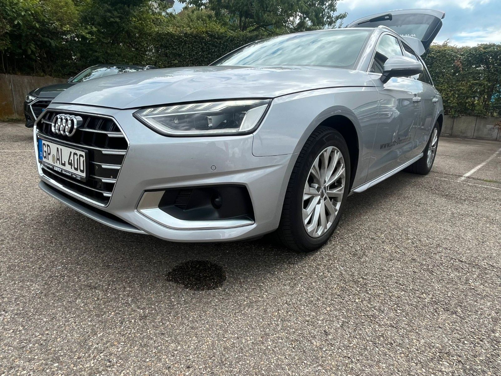 Audi A4 Avant 30 TDI DSG advanced - Samsaru's Car Outlet