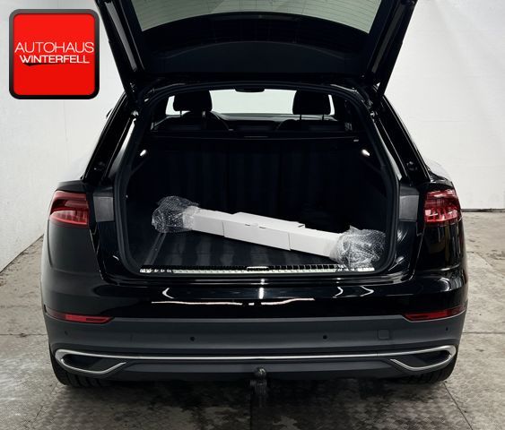 Audi Q8 55 TFSI qu S line PANO+AHK+STANDHZG+AIR-SPORT