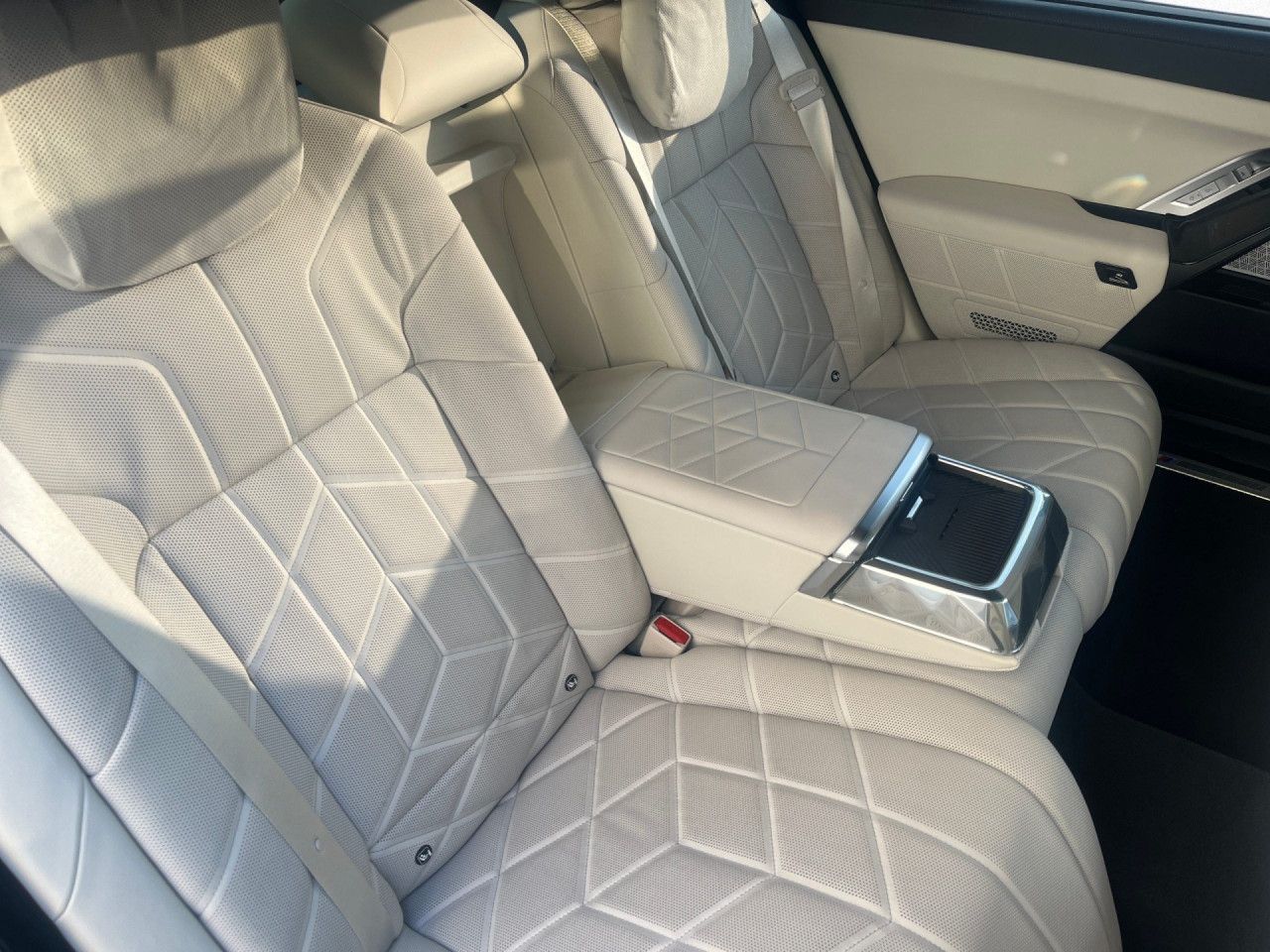 BMW 740d M-Sport-Pro Fond-Ent Ex.Loun. Leas 1249,-oA