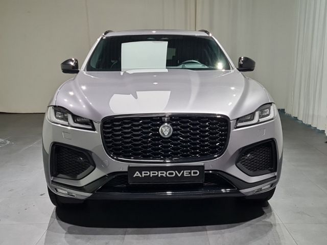 Jaguar F-PACE D300 R-Dynamic SE AWD