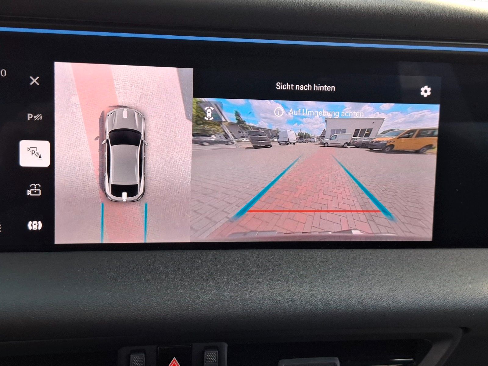 Porsche Macan E Turbo Burmester Sitzlüftung  HA-Lenkung