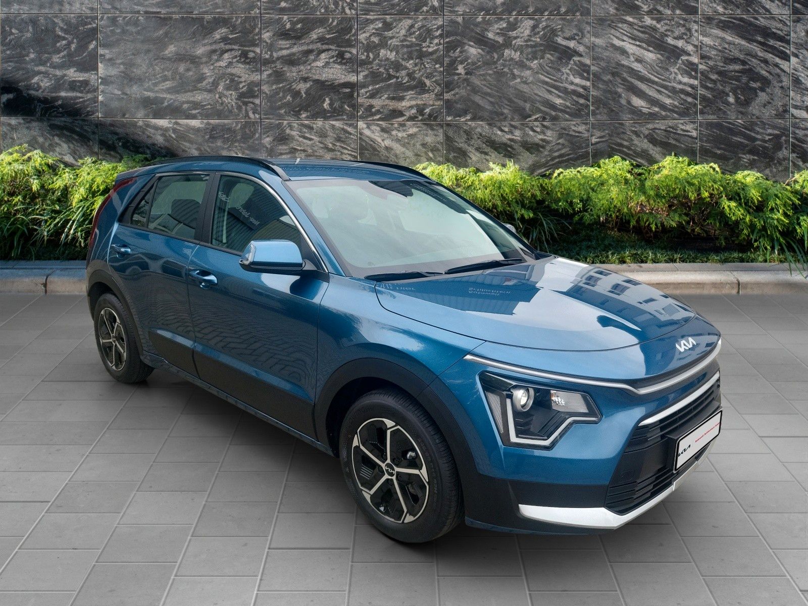 Kia Niro 1.6 GDI Plug-in Hybrid Edition - Samsaru's Car Outlet