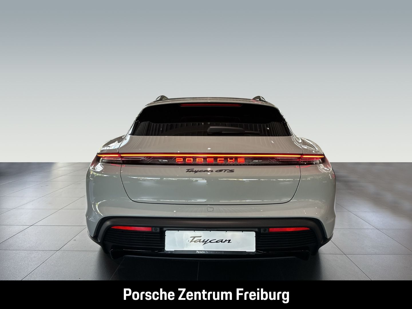 Porsche Taycan GTS Sport Turismo BOSE Abstandstempomat