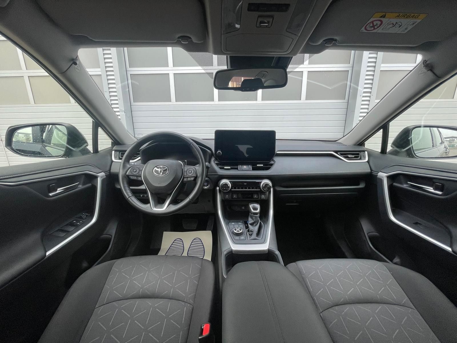 Toyota RAV 4 Comfort, ACC, LED, Virtual, 4x4, Garantie