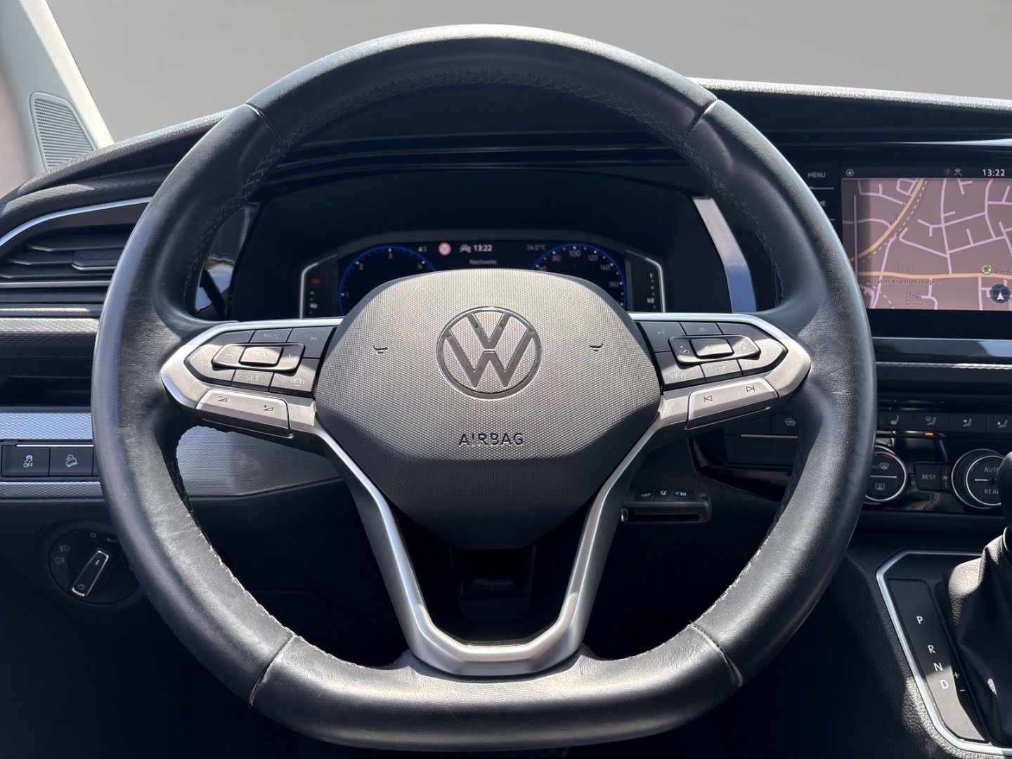 Volkswagen T6.1 Multivan 2,0 TDI Generation SIX 4M LED Kame