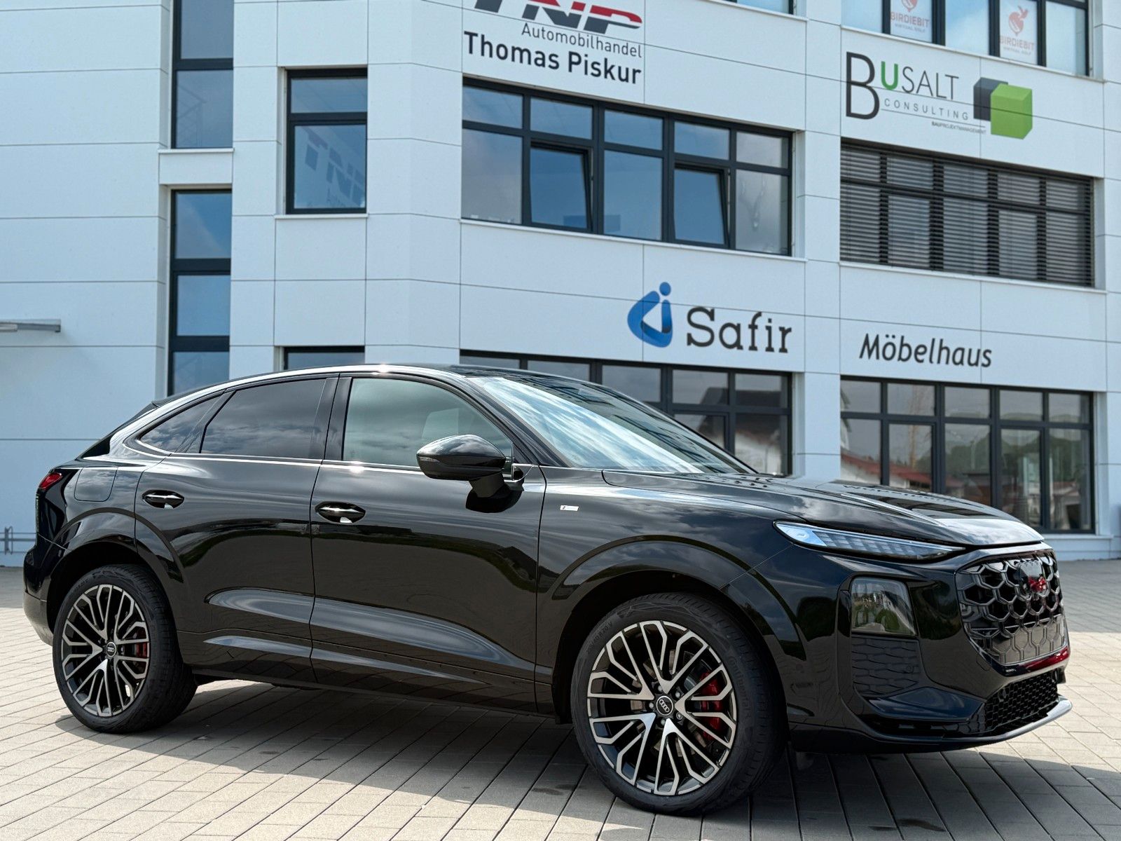 Audi Q3 Sportback S-LINE quattro+AHK+PANO+SONOS