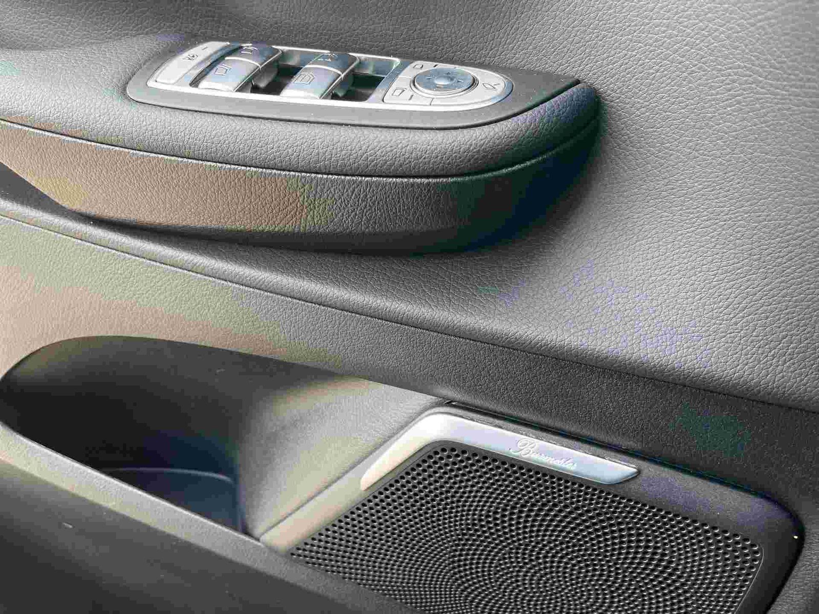 Mercedes-Benz V 300 AMG 4MATIC - Samsaru's Car Outlet
