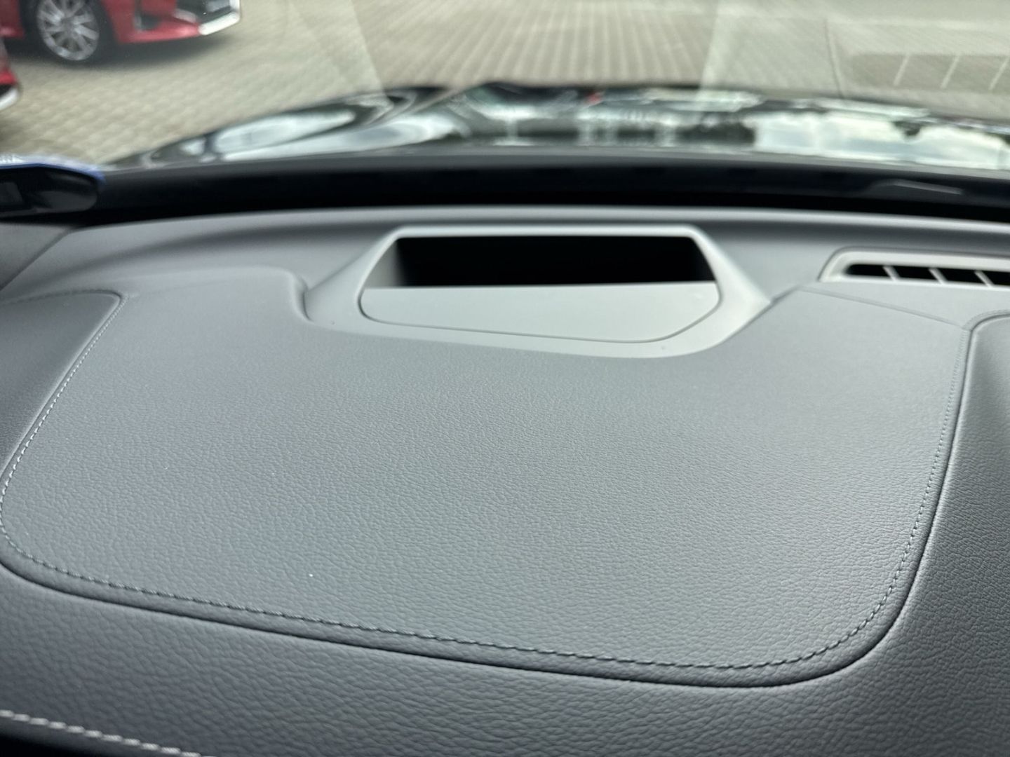 Volvo XC60 Ultra Black Edition Recharge Plug-In Hybrid