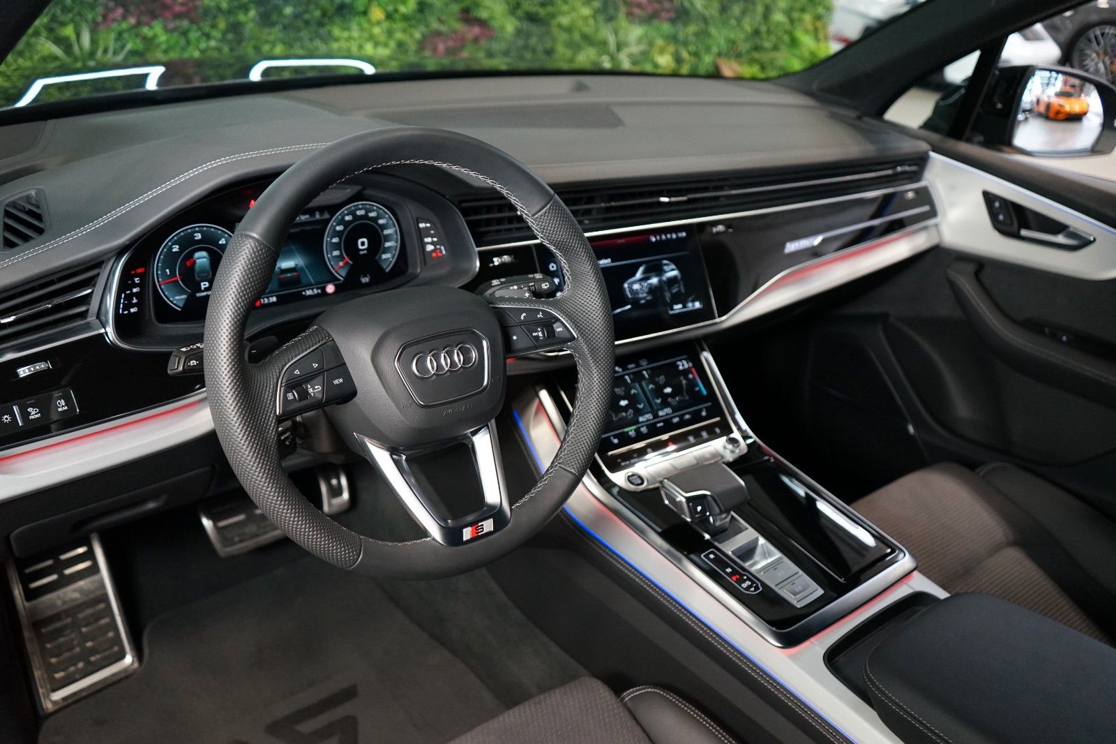 Audi Q7 50 TDI*S-LINE*TOW*OLED*AUX.HEAT*CZ*73.636€ NETTO