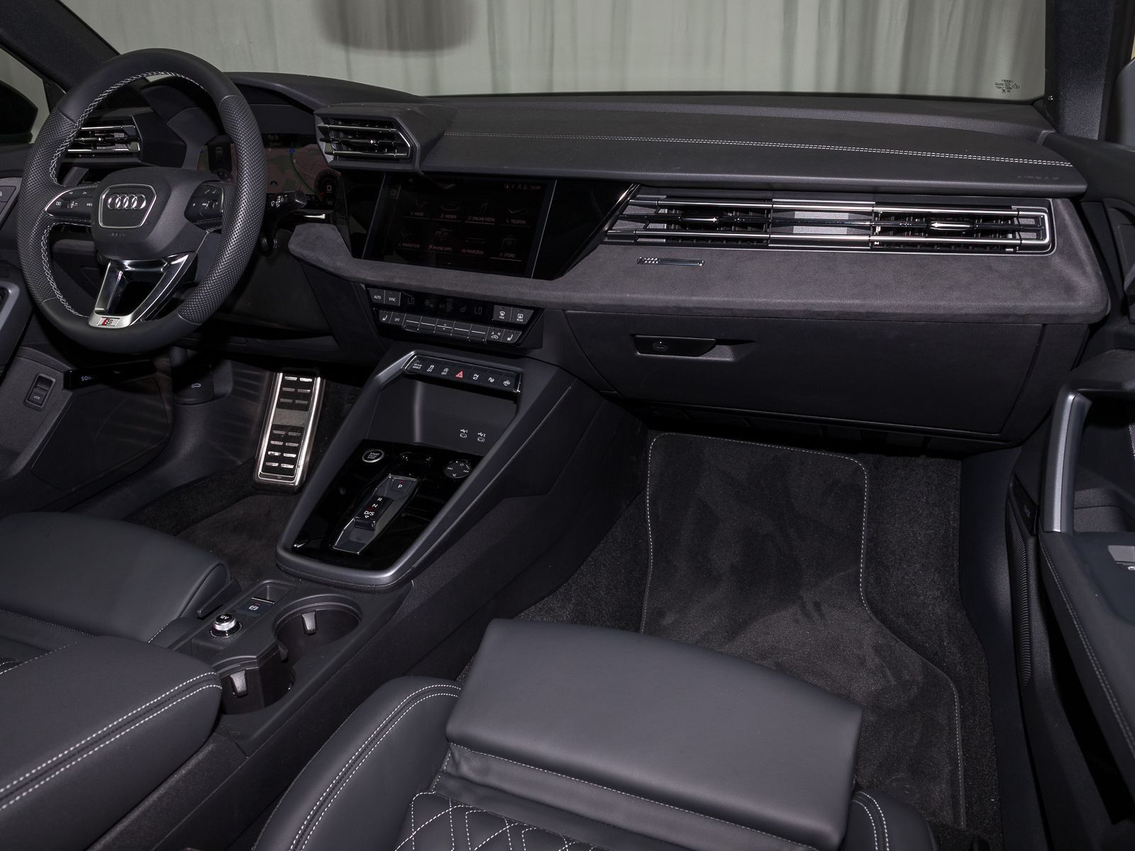 Audi A3 Allstreet 35 TFSI S LINE - Samsaru's Car Outlet