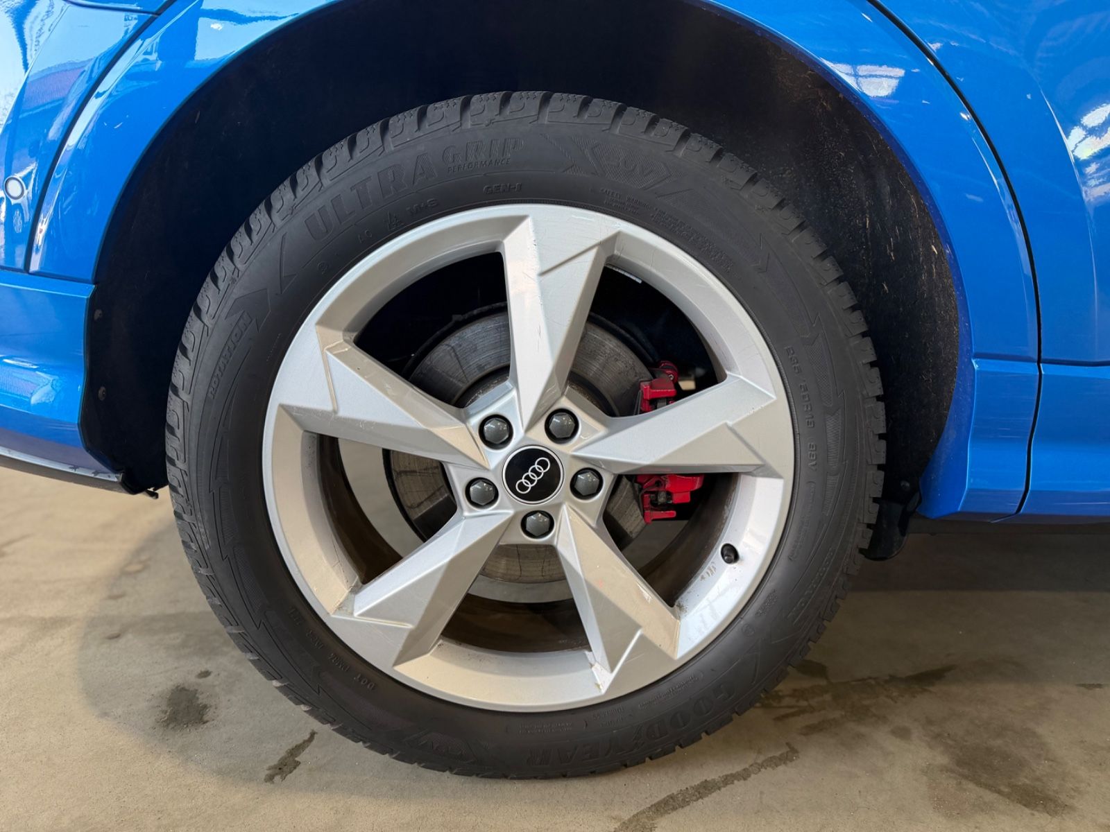 Audi Q3 40 TDI quattro S Line|Virtual|AHK|Pano|StandH
