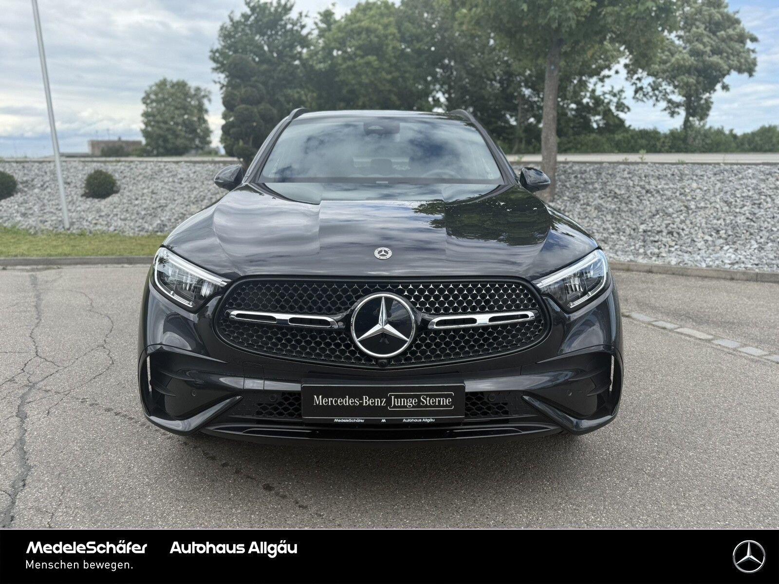 Mercedes-Benz GLC 200 4M AMG - Samsaru's Car Outlet