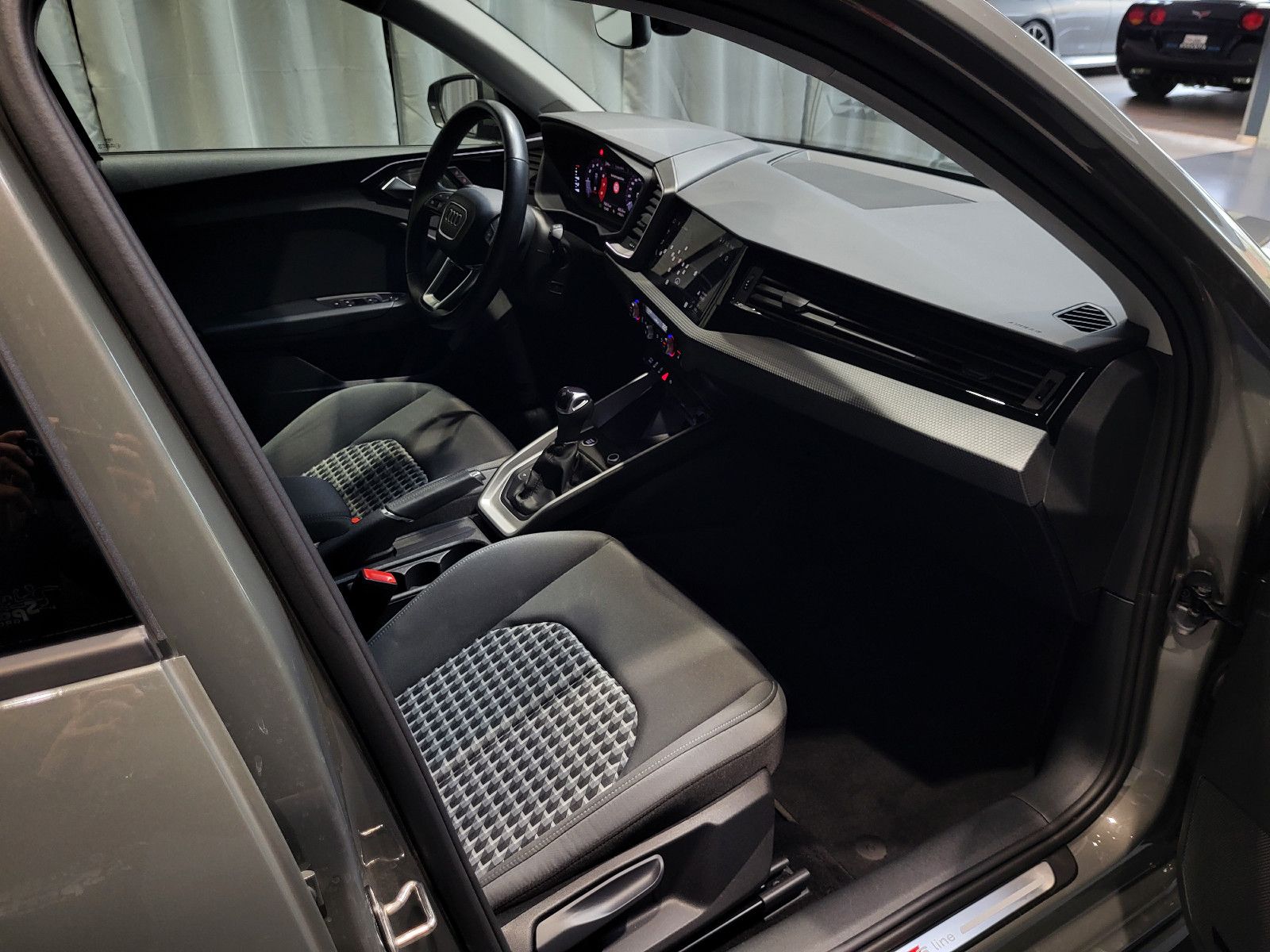 Audi A1 40 TFSI S line *TOP Ausstattung*