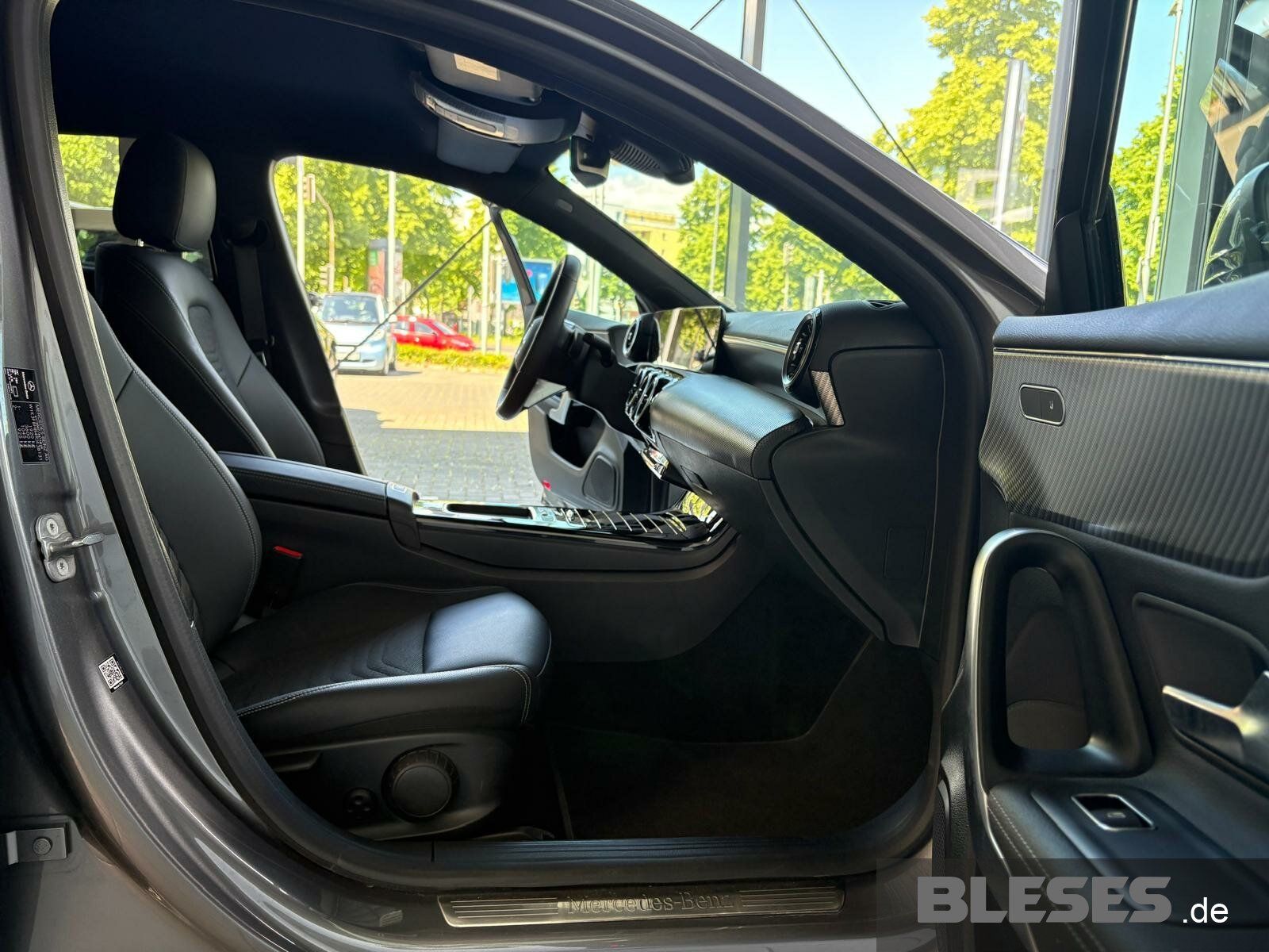 Mercedes-Benz A 200 Progressive - Samsaru's Car Outlet