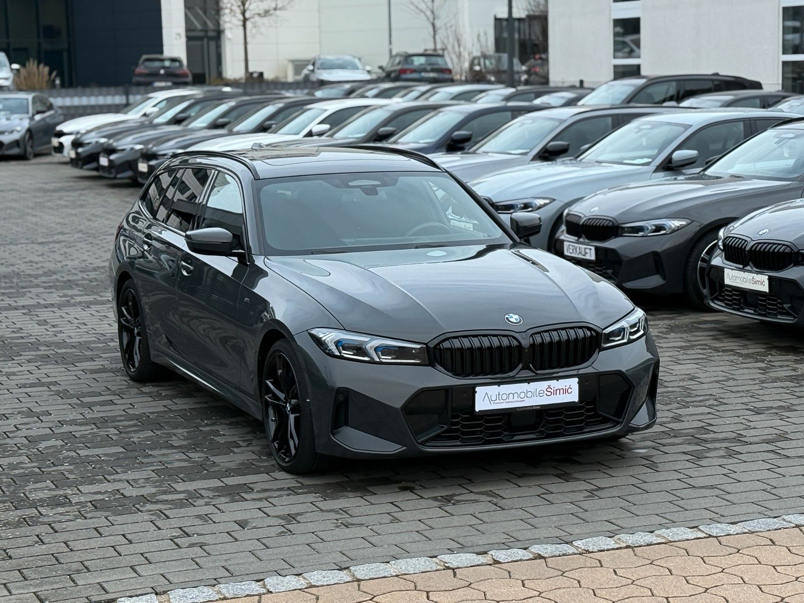 BMW 320d xD M Sport pro HuD AHK Pano hifi StHzg