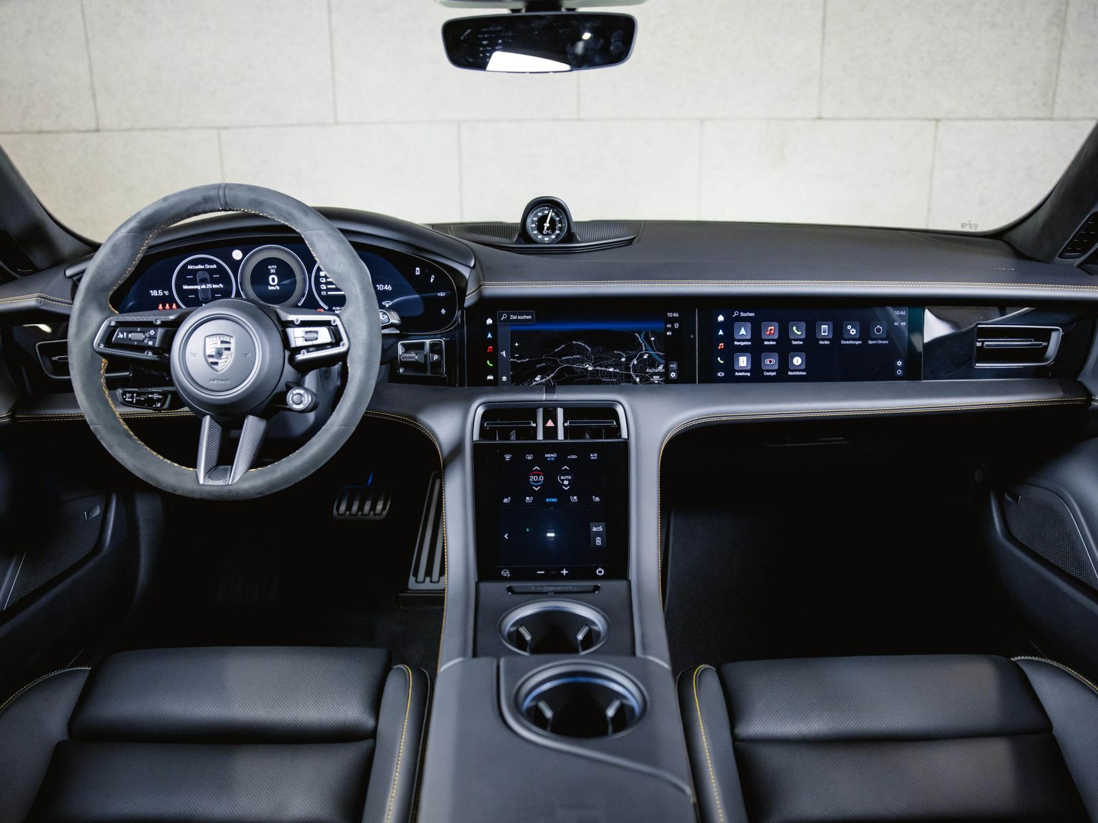 Porsche Taycan Turbo Sport Turismo SportDesign Paket