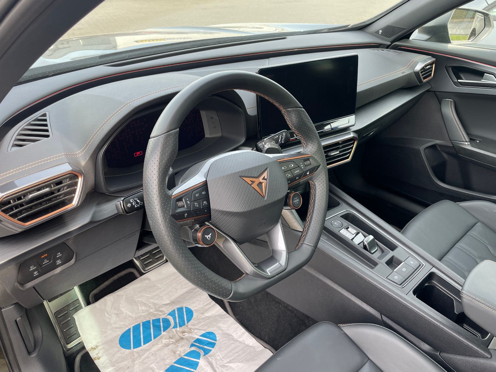 Cupra Formentor VZ5 4Drive - Samsaru's Car Outlet