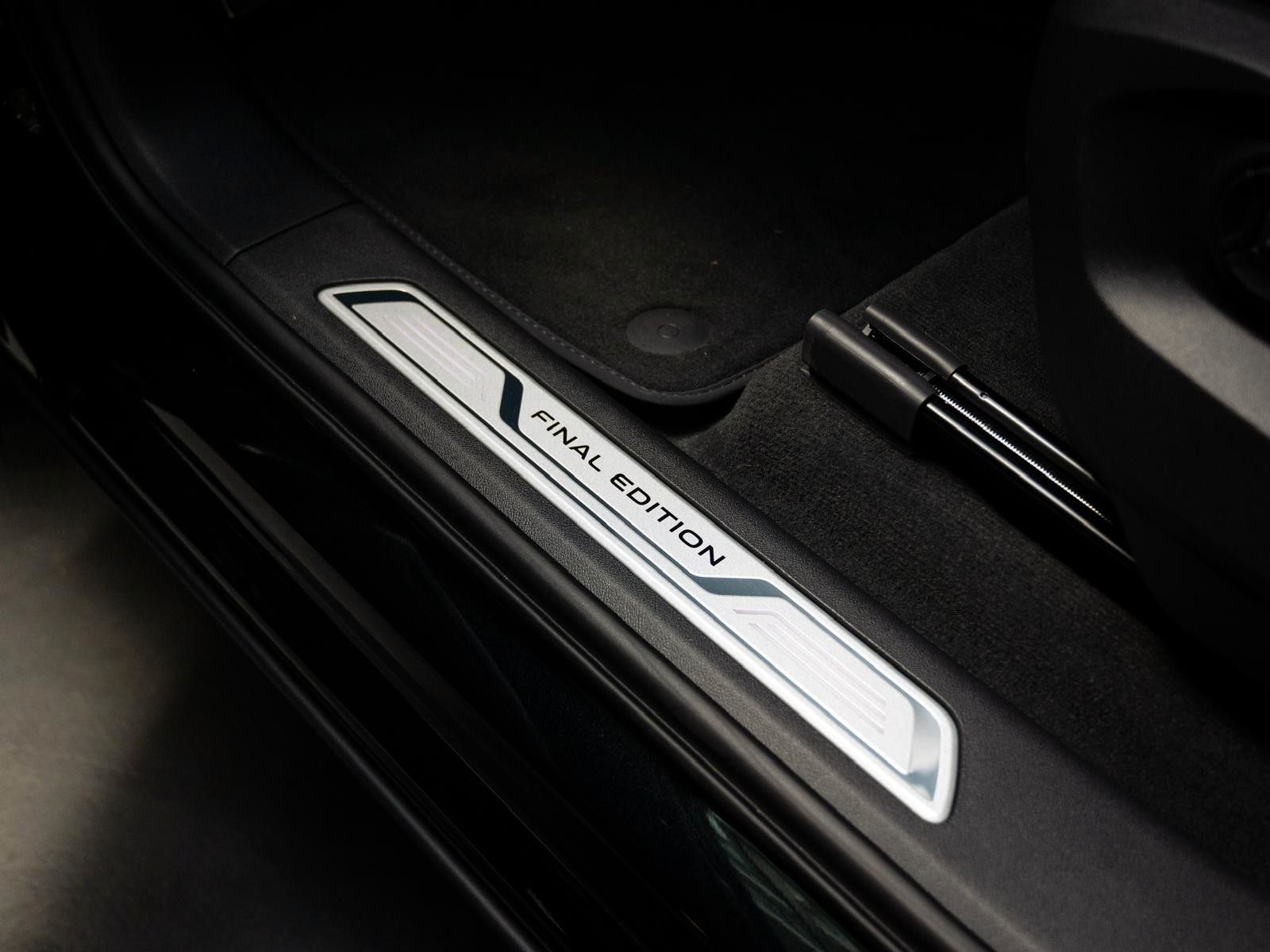 Volkswagen R-LINE FINAL EDITION 4MOTION HUD PANO AHK 360