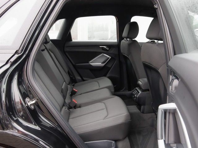 Audi Q3 35 TDI quattro S line - Samsaru's Car Outlet