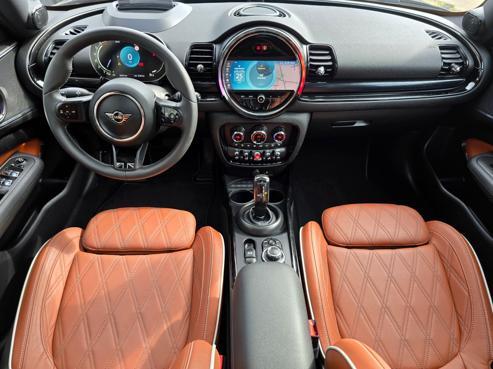 MINI COOPER Clubman MINI Yours - Samsaru's Car Outlet