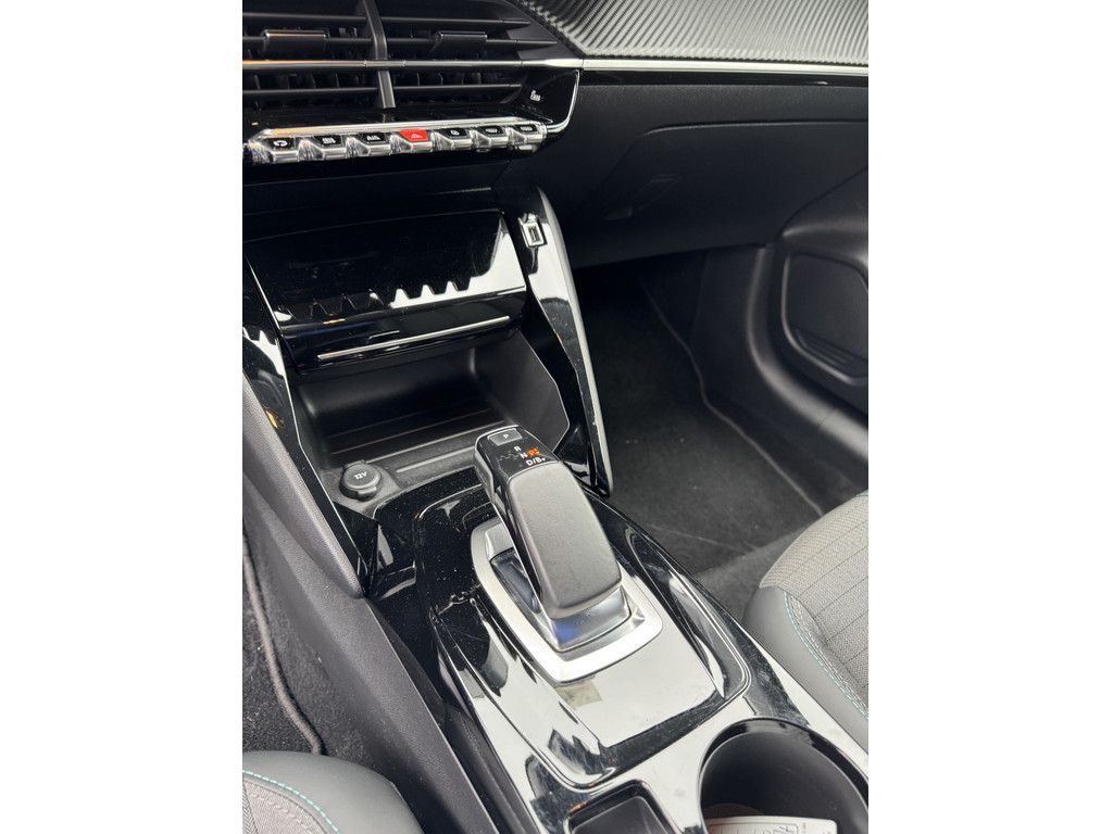Peugeot 208 ALLURE ELEKTRO 136 - Samsaru's Car Outlet