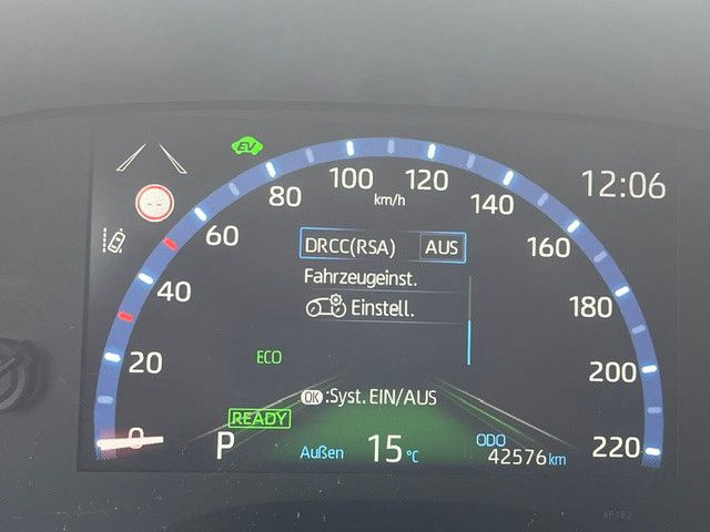 Toyota Yaris Cross Hybrid AWD-i Team Deutschland