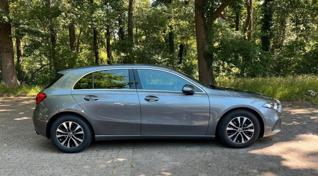 Mercedes-Benz A 180 A -Klasse A 180 - Samsaru's Car Outlet