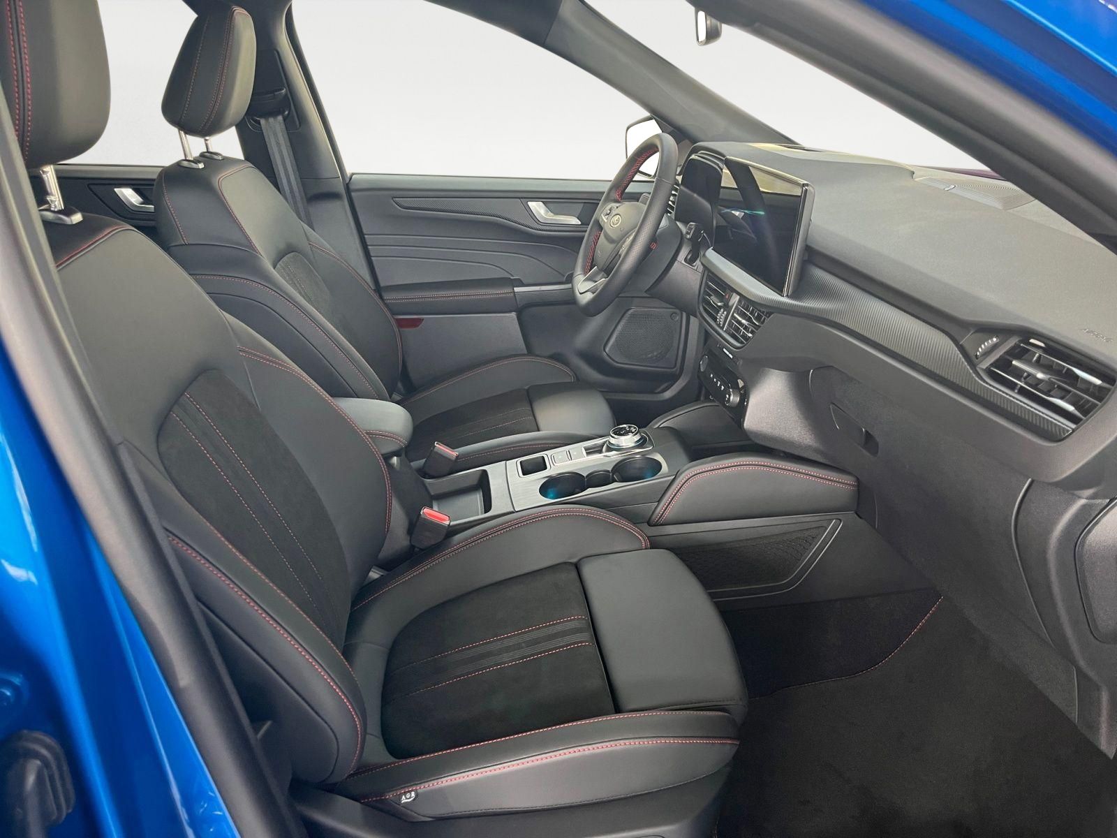 Ford Kuga PHEV ST-Line X - Samsaru's Car Outlet