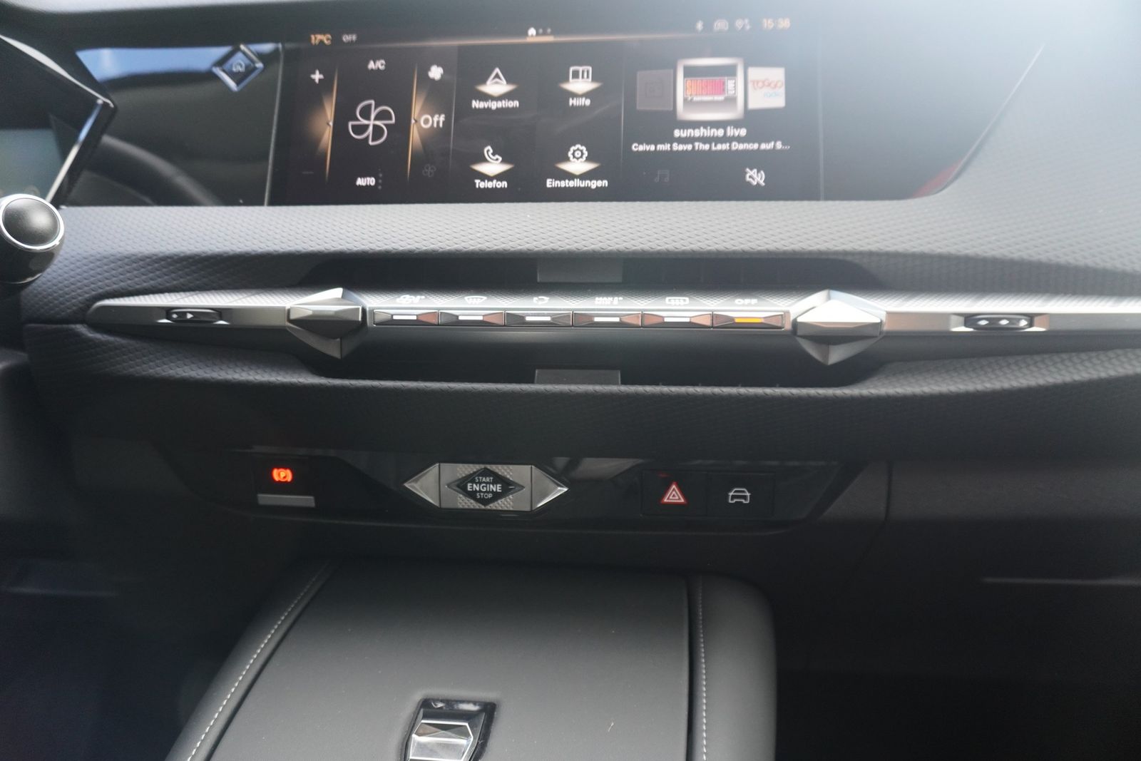 DS Automobiles DS4 PureTech130 Aut. Matrix ACC Navi 360° Pano
