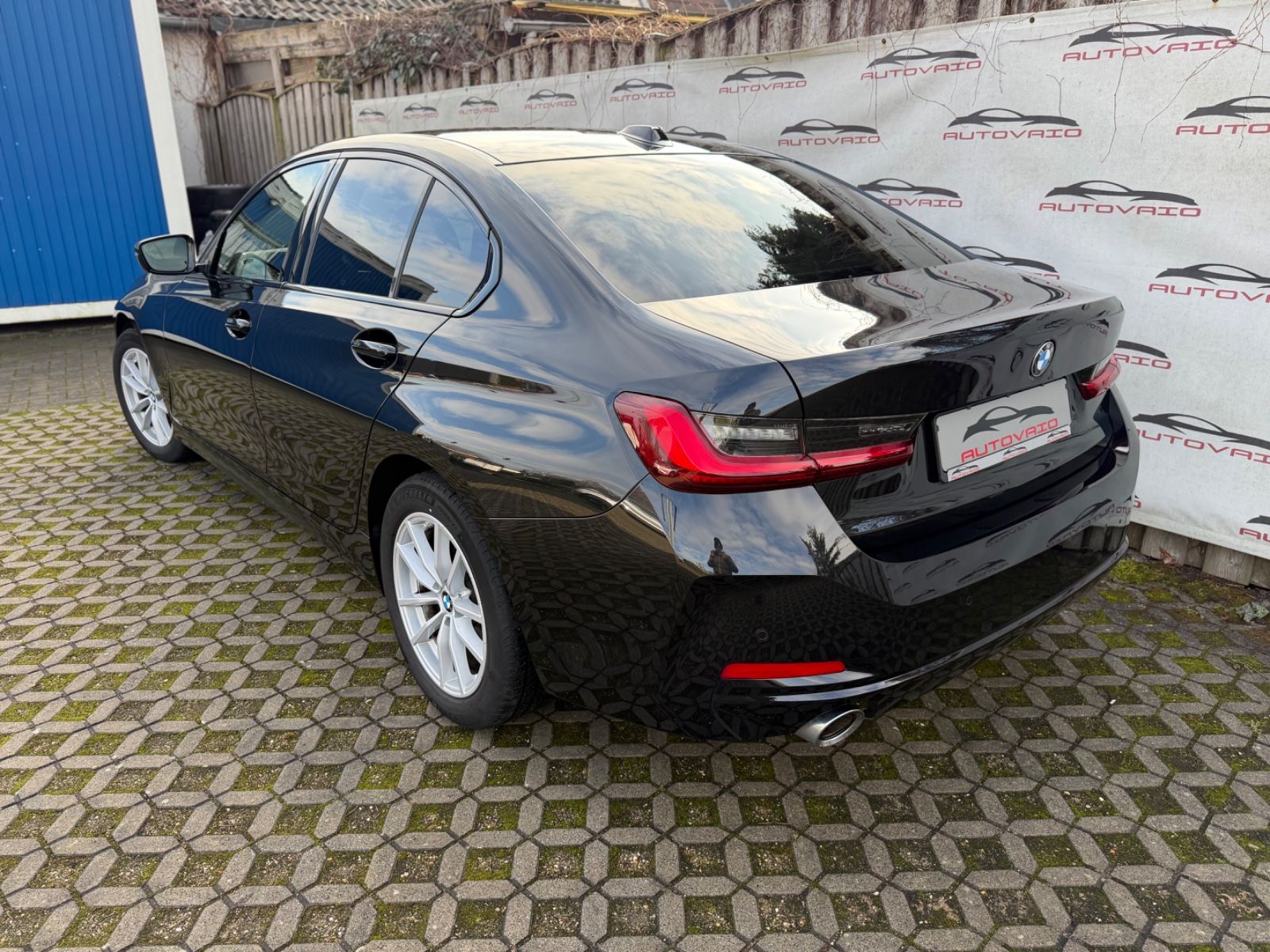 BMW 320d xDrive Facelift Widescreen Garantie 08.2026