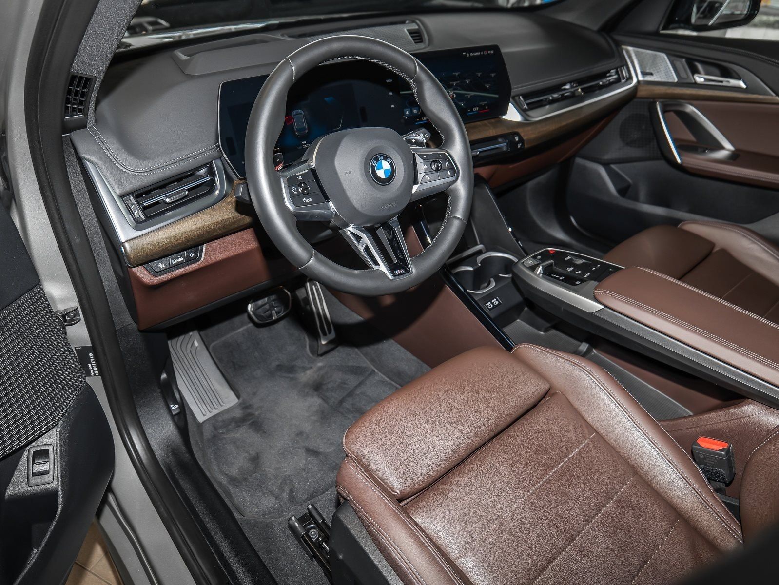 BMW X1 xDrive23d M-SportPro - Samsaru's Car Outlet