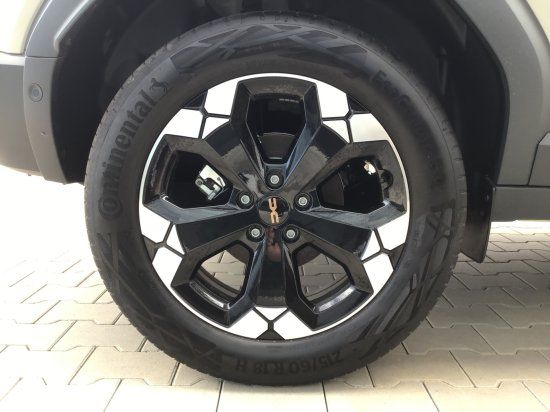 Dacia Duster TCe 130 Extreme - Samsaru's Car Outlet
