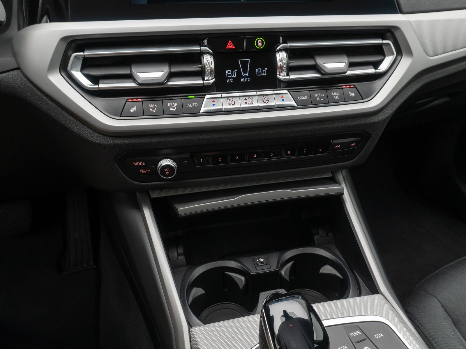 BMW 320d Advantage - Samsaru's Car Outlet