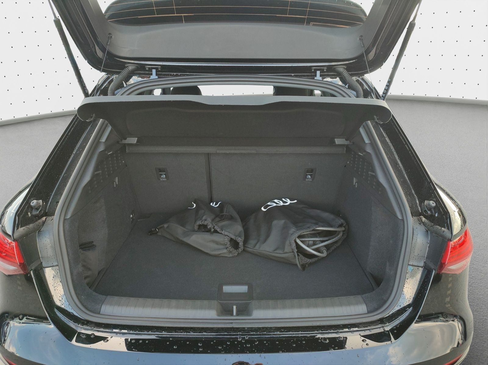 Audi A3 Sportback 40 TFSI e*Navi*Alu*PDC*Virtual Cock